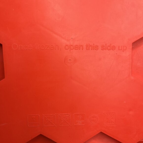 Burger Master Shape + Store Silicone Food Storage Set Of 2 Refrigerate Freeze CA - Picture 6 of 13